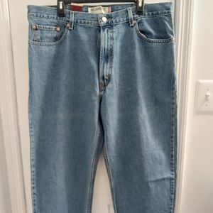 Levi's Relaxed Fit 550